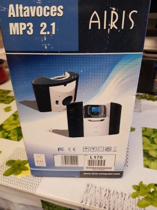 Altavoces MP3 2.1 Airis