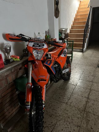 KTM 125cc Enduro/Motocross Naranja