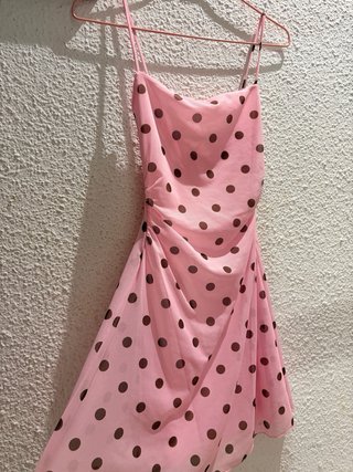 Vestido Bershka lunares rosa talla XS