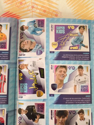 Álbum Oficial Colección Cromos LaLiga 2025-26