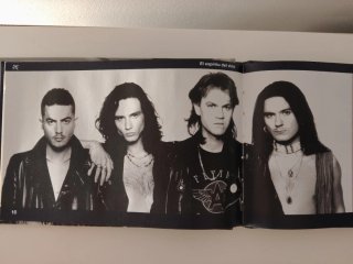 HEROES DEL SILENCIO "El Espíritu Del Vino"Libro-CD