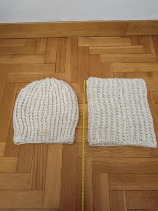 Set berretto e scaldacollo panna lurex