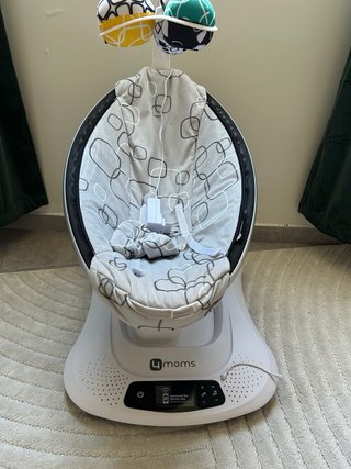 Mecedora eléctrica para bebés 4moms