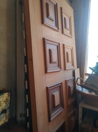 Puerta blindada madera