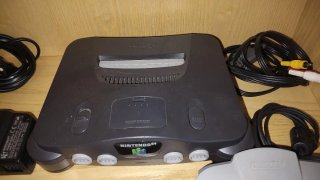 Nintendo 64 Gris con juegos y accesorios
