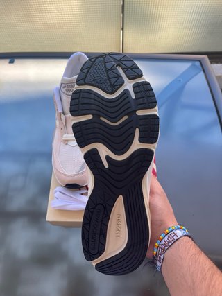 New Balance 990 V6 Beige/Rosa