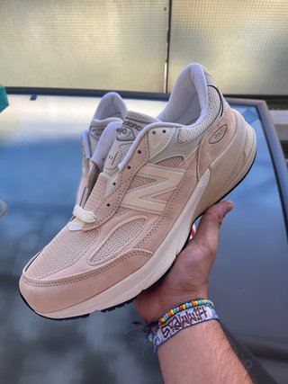 New Balance 990 V6 Beige/Rosa