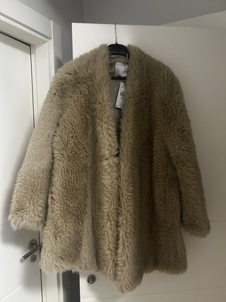 Abrigo teddy beige Mango Talla M sin estrenar