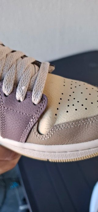 Nike Air Jordan 1 Mid Sanddrift Velvet 37.5