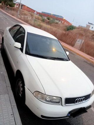 Audi A4 2000