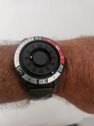 Orologio Magnetico Levitazione