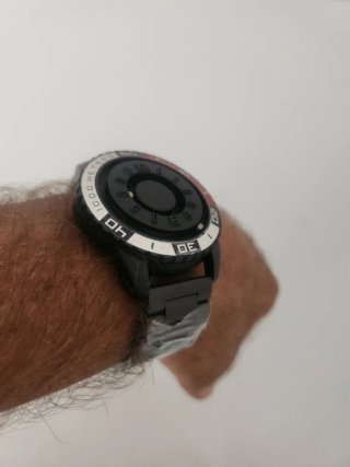 Orologio Magnetico Levitazione