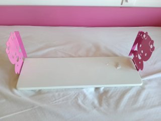 Estantería blanca y fucsia Hello Kitty