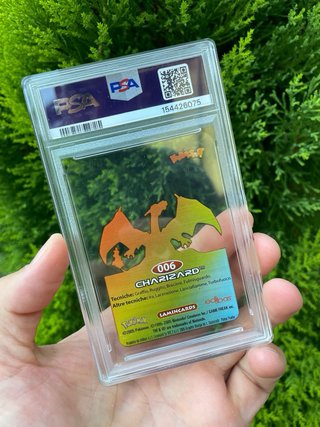 Lamincards Pokemon 2005 PSA 8 Venusaur Charizard