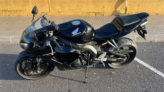 Honda CBR 1000 RR FIREBLADE 2007