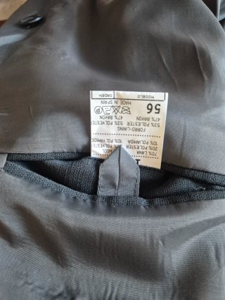 Traje de chaqueta gris sastreria