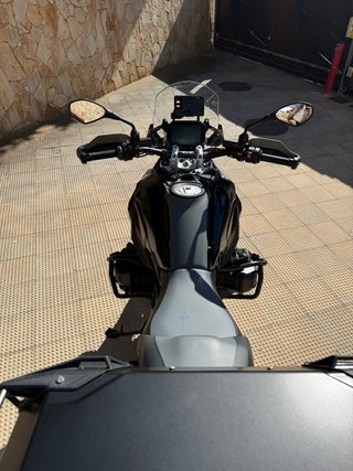BMW R1300GS triple black