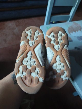 Sandalias niño piel beige, 1 sólo uso talla 26