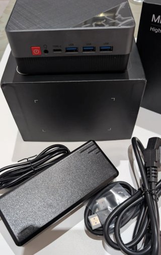 Mini PC Ryzen 7 16GB RAM 512GB SSD