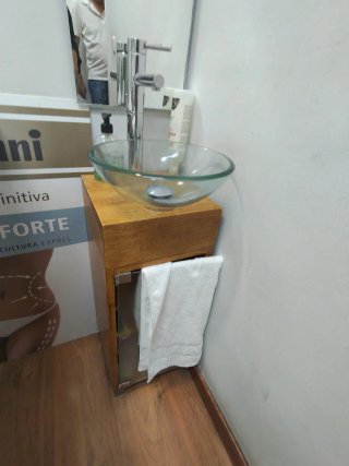 Mobiliario Peluquería por Cierre de Negocio