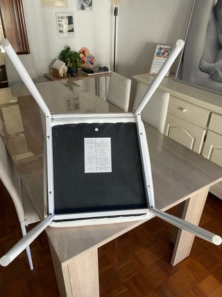 Conjunto Mesa Extensible + 6 Sillas Polipiel Blanc