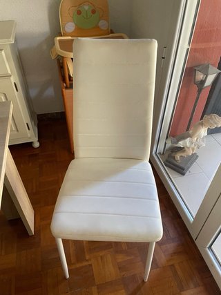Conjunto Mesa Extensible + 6 Sillas Polipiel Blanc