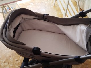 Mutsy Nio Carrito Bebé Gris Capazo y Asiento