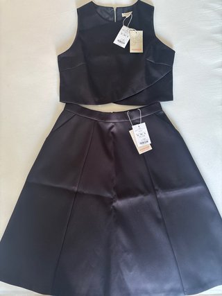 Conjunto Monsoon Trinity color Negro Talla 40