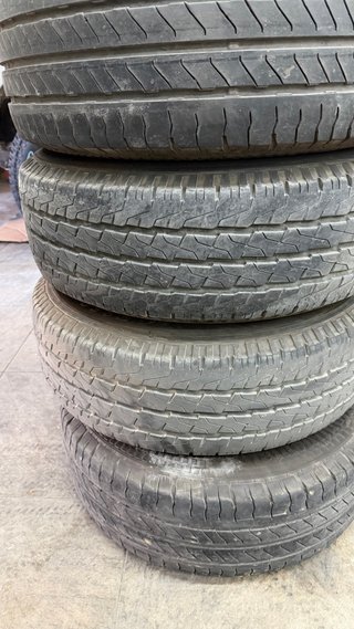 Neumático 215/65 R15C 104/102 T Radial