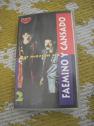 LOTE VIDEO HUMOR IN VHS