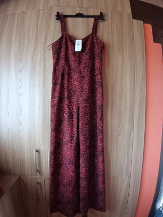 Mono Traje estampado leopardo alegre y elegante
