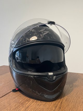 Casco Scorpion EXO-1400 Onyx Carbon Air - Talla S