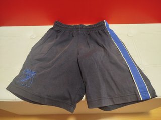 UNIFORME COLEGIO YOCRIS ALMASSERA. Talla 8