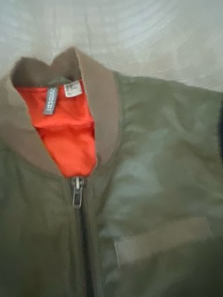 Bomber H&M verde e nero