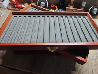Espositore per stilografiche/penne in legno e vetro