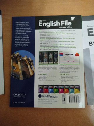 English File Intermediate