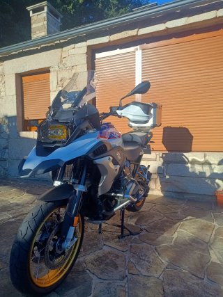 BMW R1250GS