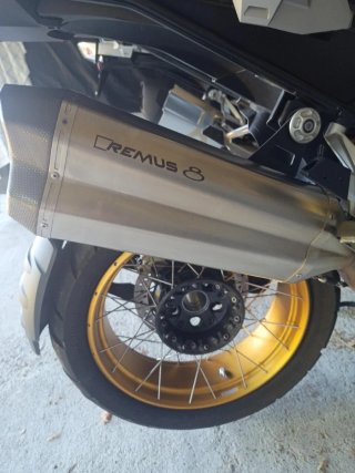 BMW R1250GS