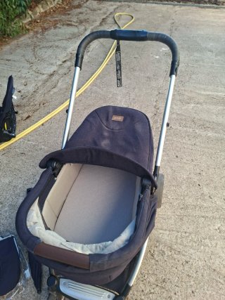 Carrito de bebé completo