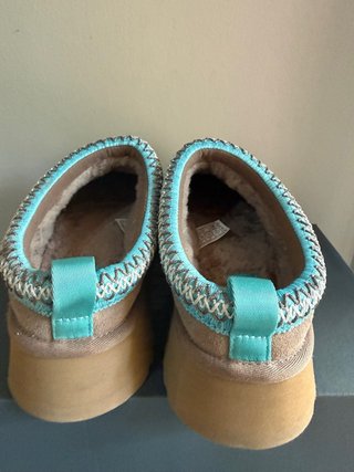 UGG Tazz II Zoccoli con Piattaforma Marrone