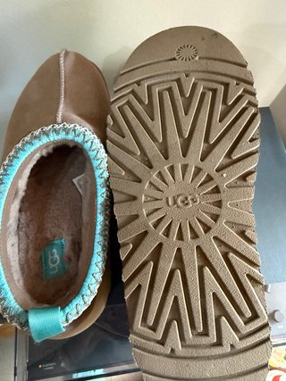 UGG Tazz II Zoccoli con Piattaforma Marrone