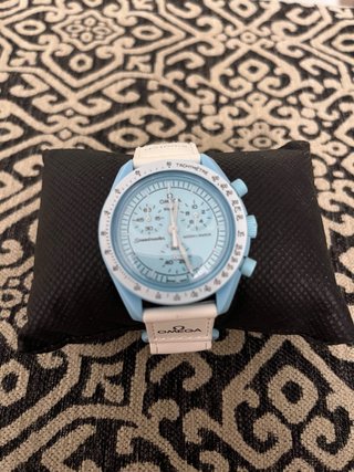Omega x Swatch MoonSwatch Uranus Azul