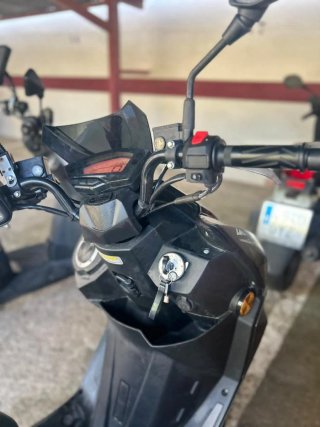 Linhai Buck 125cc Scooter Negro