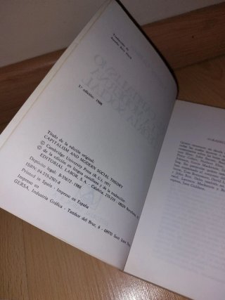 LIBRO - El capitalismo y la moderna teoría social