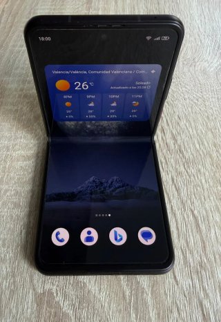 ZTE Nubia Flip 2 5G Plegable Negro