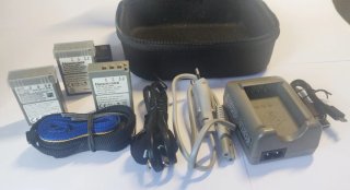 Olympus OM-D E-M10 Mark III (Cuerpo) + extras.