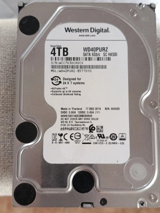 Disco Duro Western Digital 4TB WD40PURZ