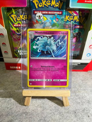 Carta Pokemon Ninetales (Holo) Eclipse cosmico