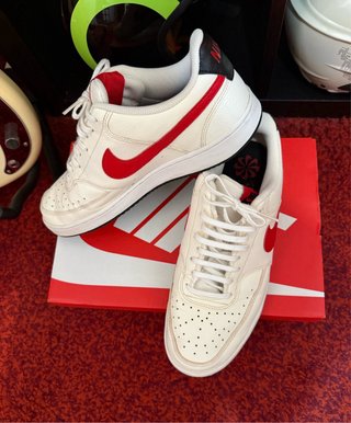 Nike Court Vision Low Blancas y Rojas