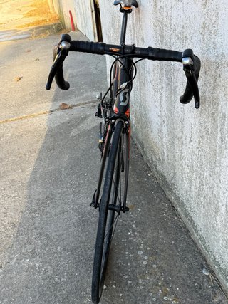 Bicicleta de carretera aero Scott Foil 30